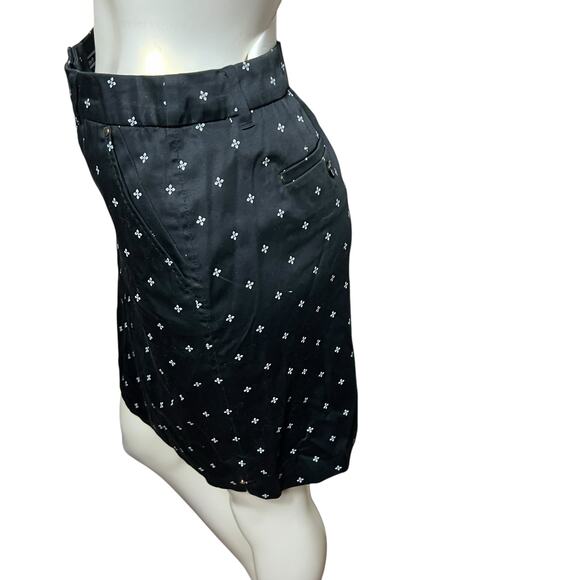 Intro Love the Fit Black Skort, Stretch, Size 8, Built-in Shorts, Chic Style - Picture 4 of 7